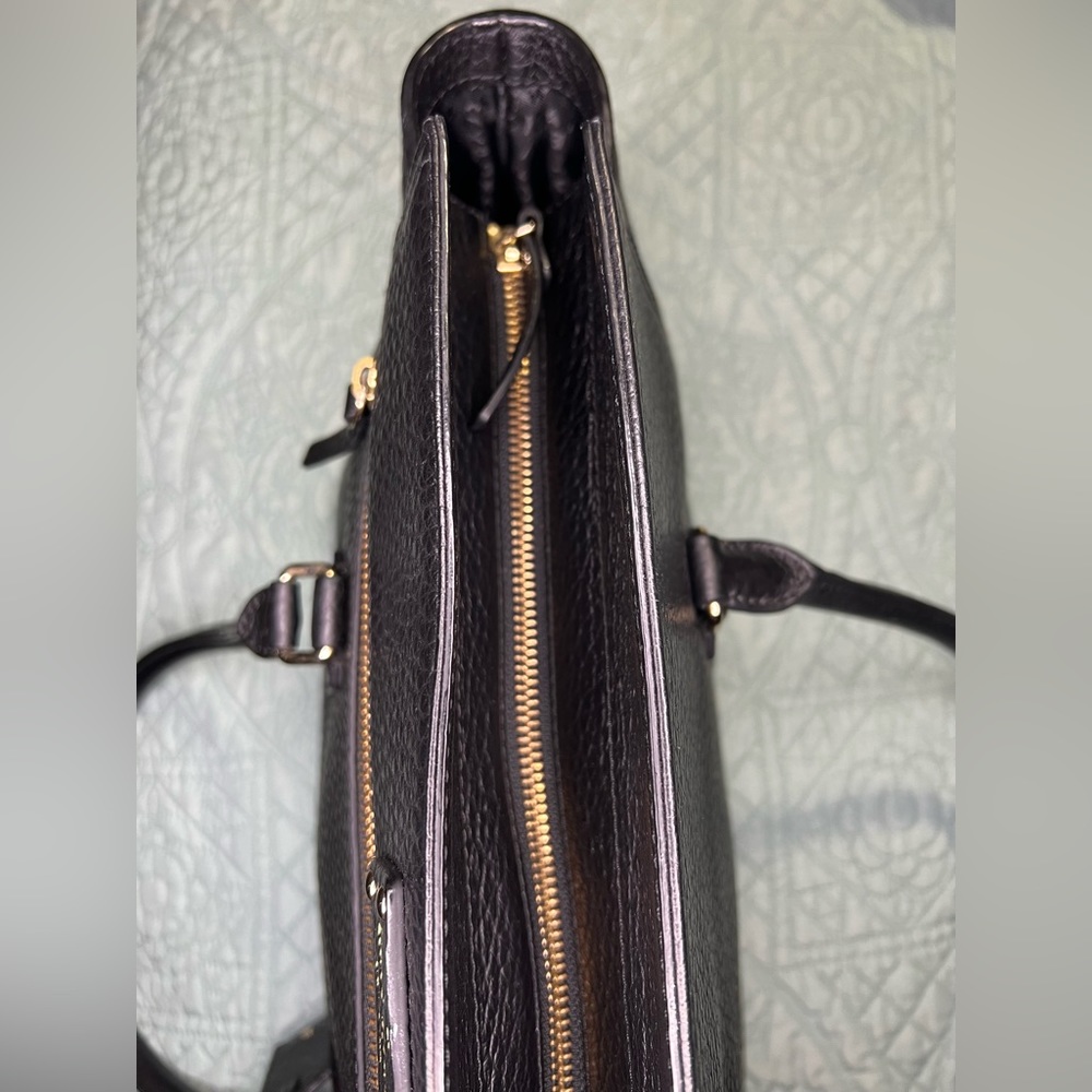 Kate Spade Purse - Picture 4 of 7